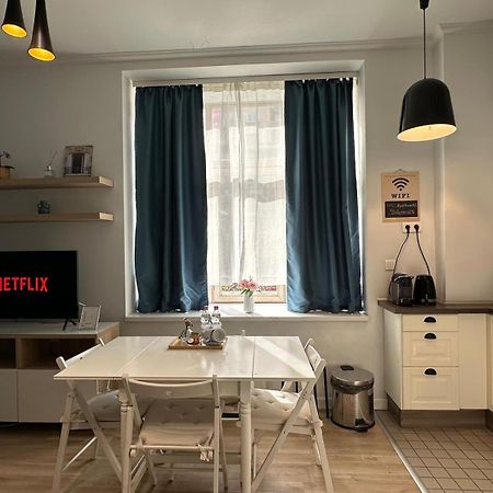 House4You - Balcescu Бухарест Екстер'єр фото